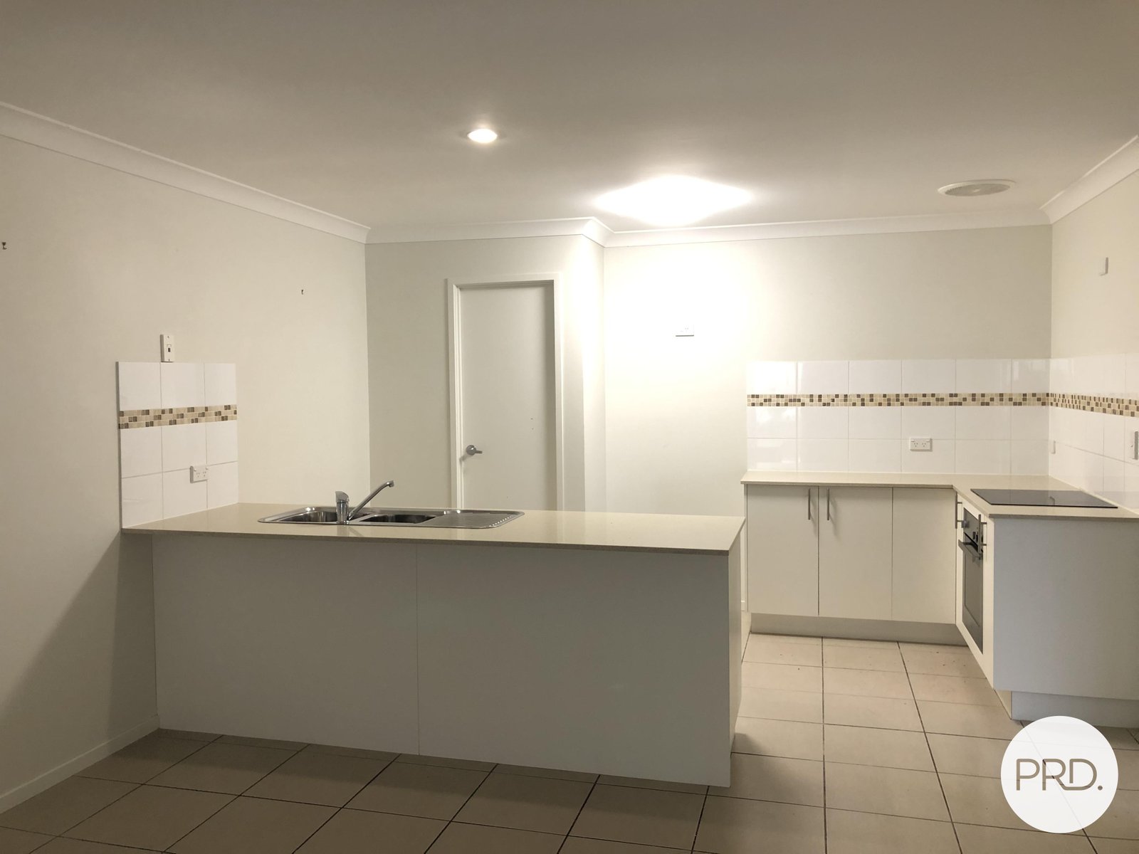 42 Kunkala Court ROSEWOOD 4