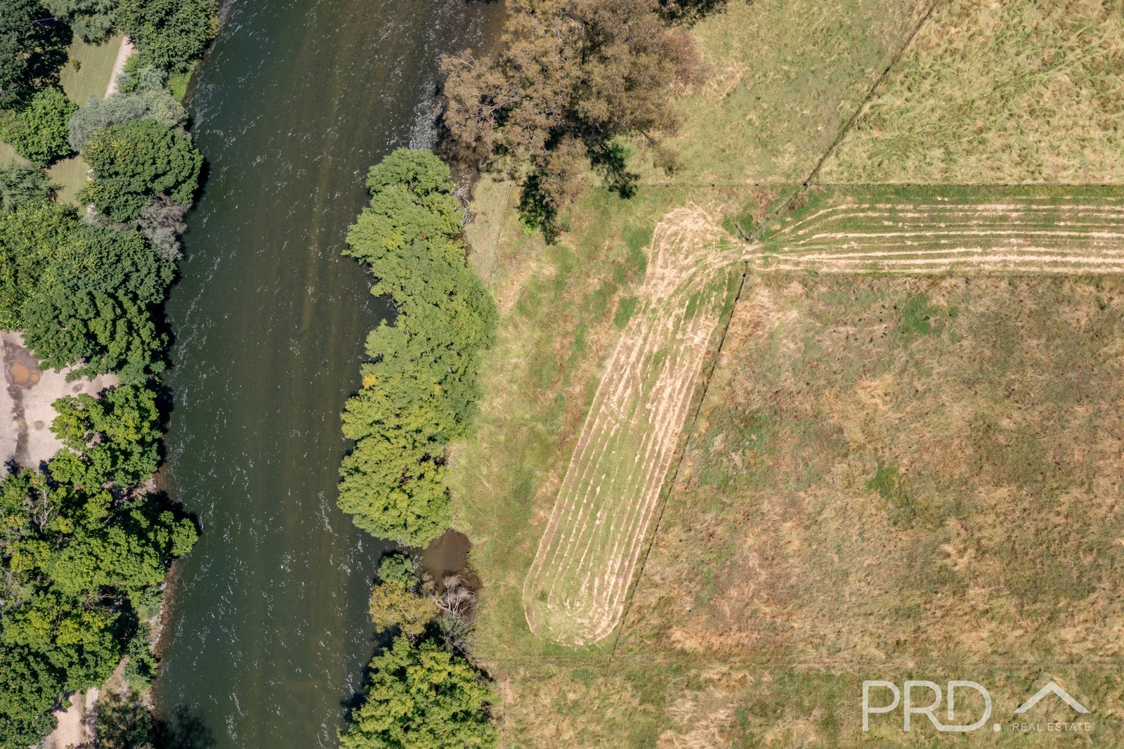 42 Lacmalac Road TUMUT 26