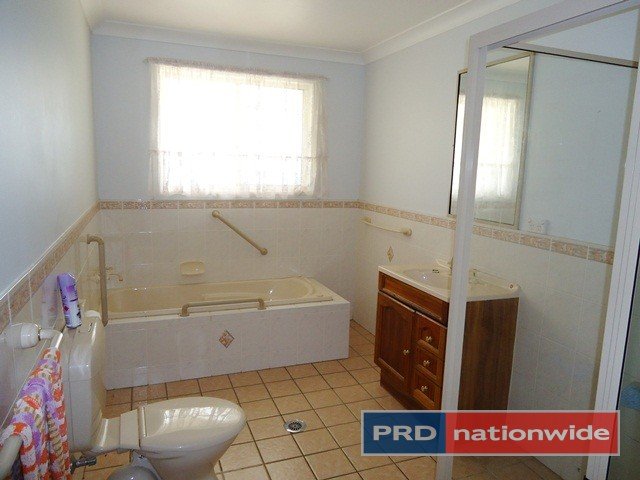 42 Lacmalac Road TUMUT 6