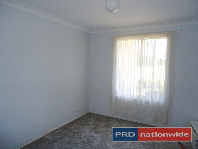 42 Lacmalac Road TUMUT 8