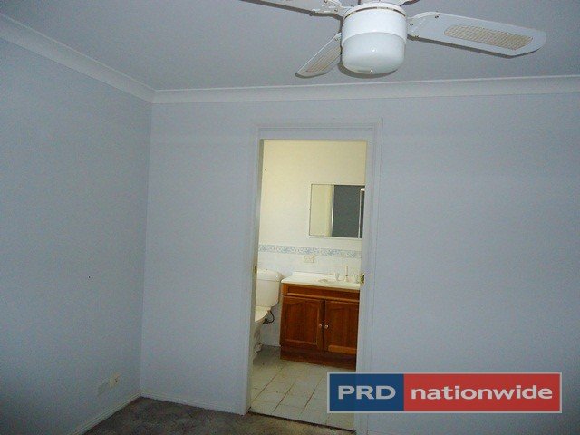 42 Lacmalac Road TUMUT 9