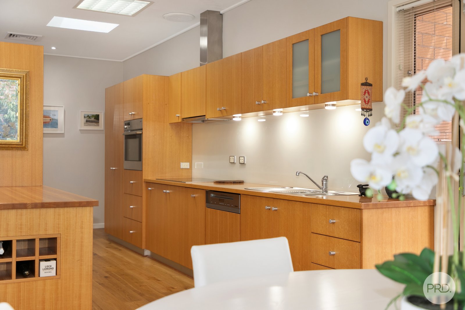 42 Lake Gardens Avenue LAKE GARDENS 8