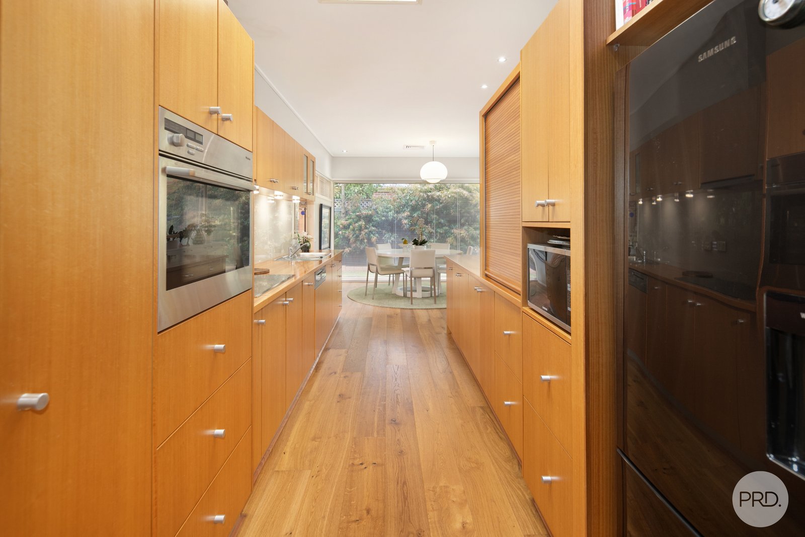 42 Lake Gardens Avenue LAKE GARDENS 9