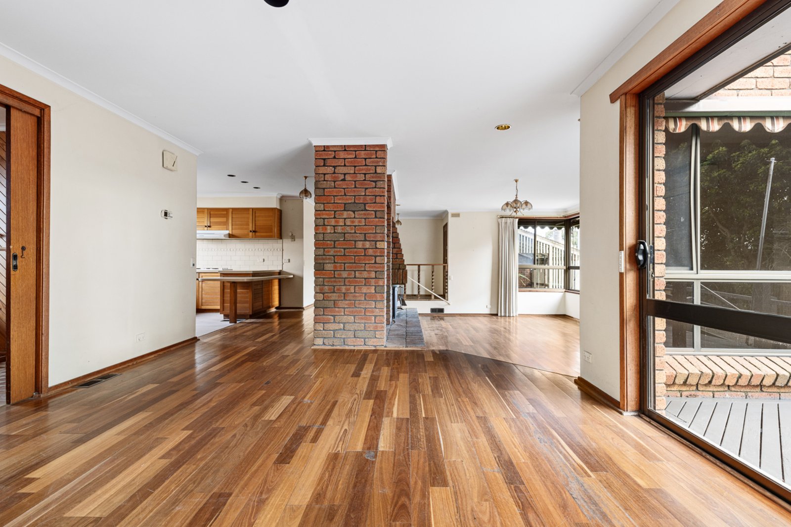 Gallery: 42 Langstaffe Drive