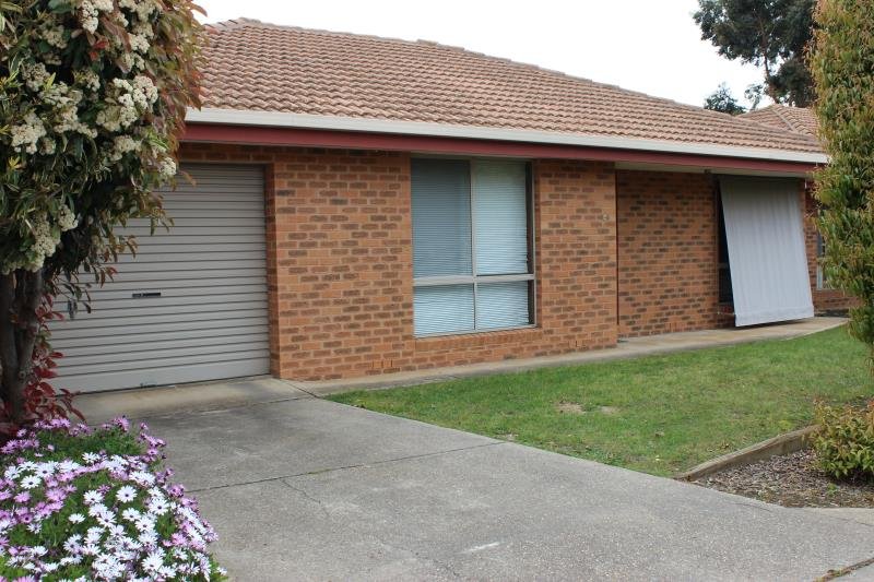 4/2 Leena Place WAGGA WAGGA 1