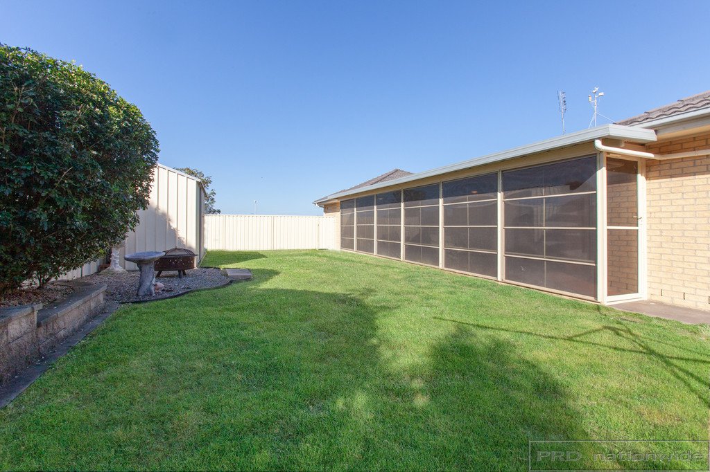 42 Lemonwood Circuit THORNTON 22