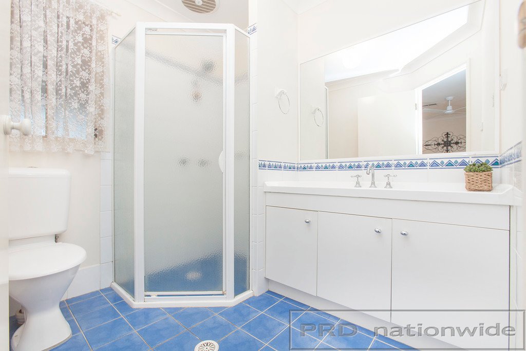 42 Lemonwood Circuit THORNTON 19