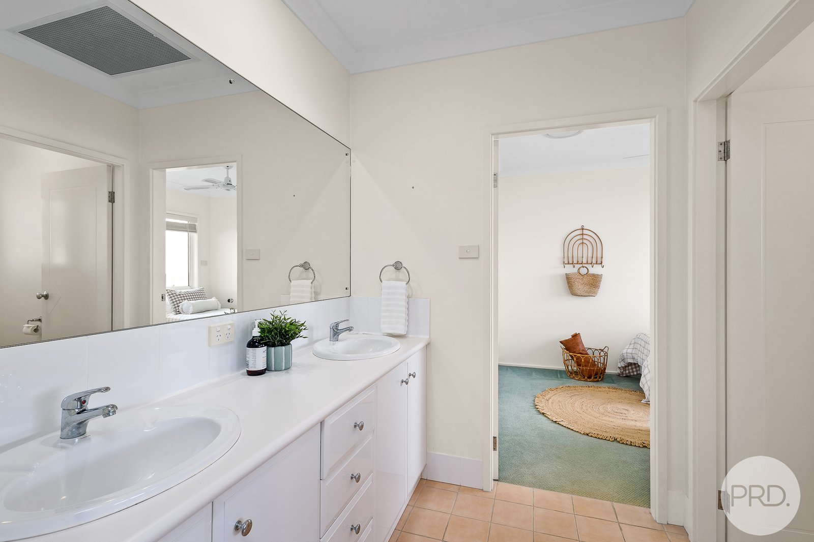 42 Lentara Street FINGAL BAY 15