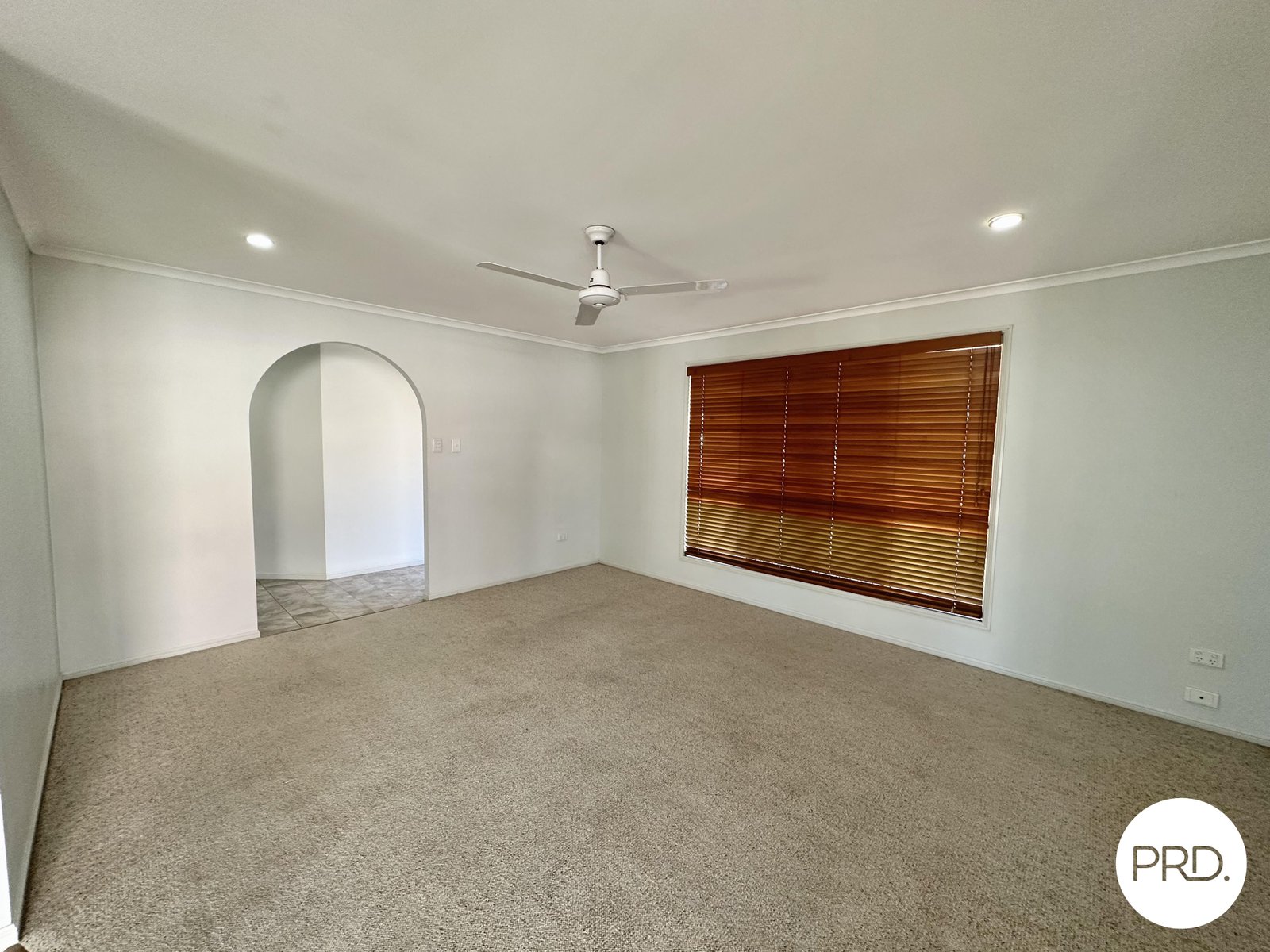 42 LOMANDRA Street BOYNE ISLAND 6