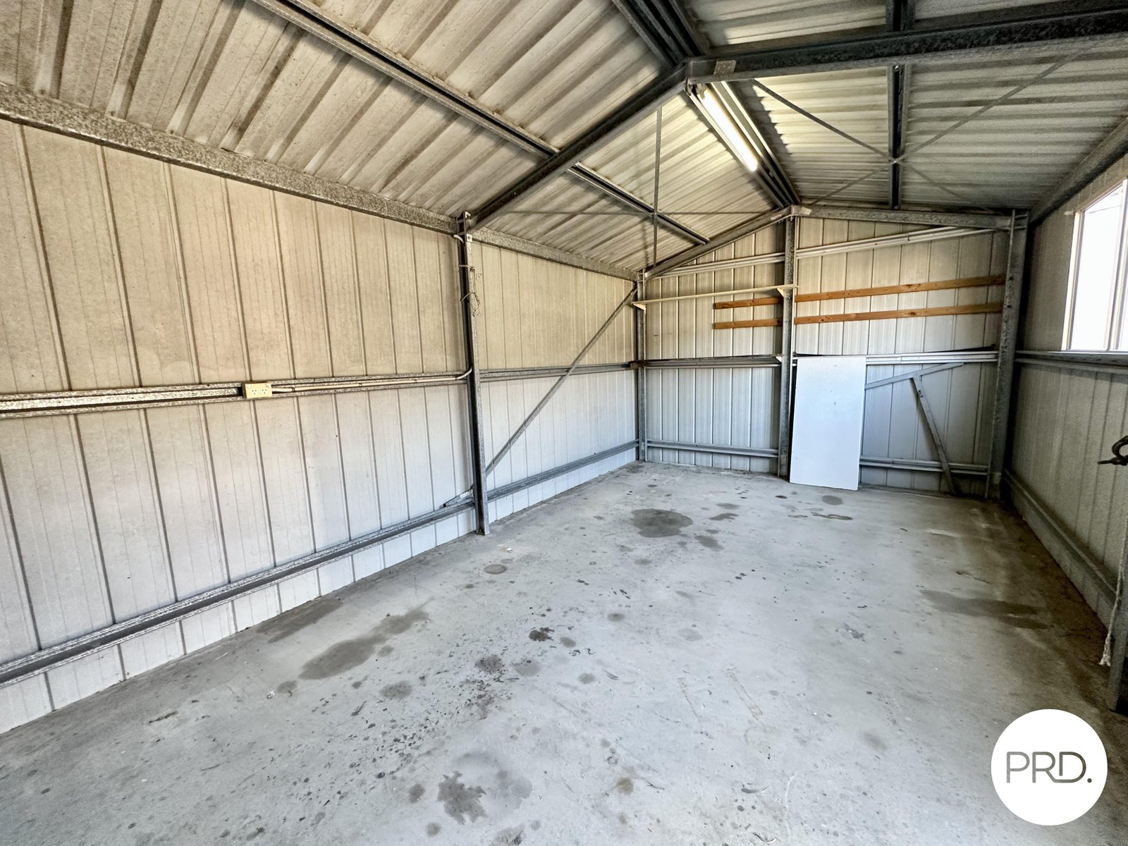 42 LOMANDRA Street BOYNE ISLAND 23