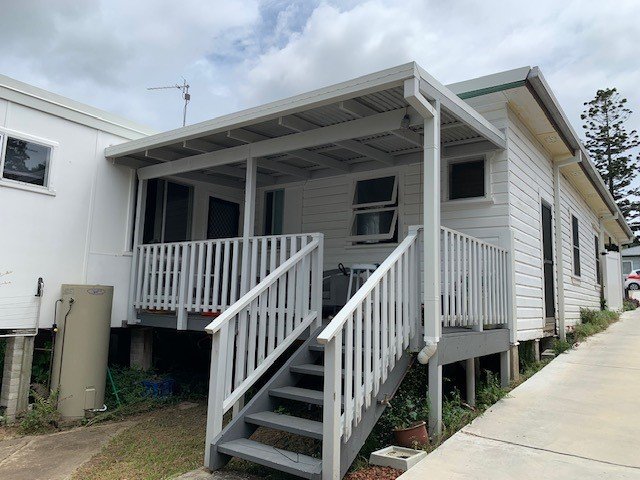 42 Long Street COFFS HARBOUR 9