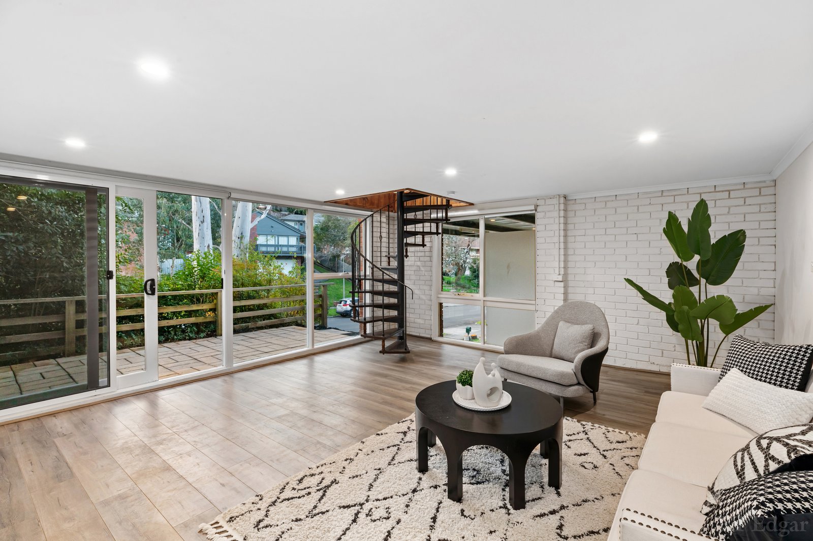 Real Estate and Property in 42 Long Valley Way, Doncaster East, VIC