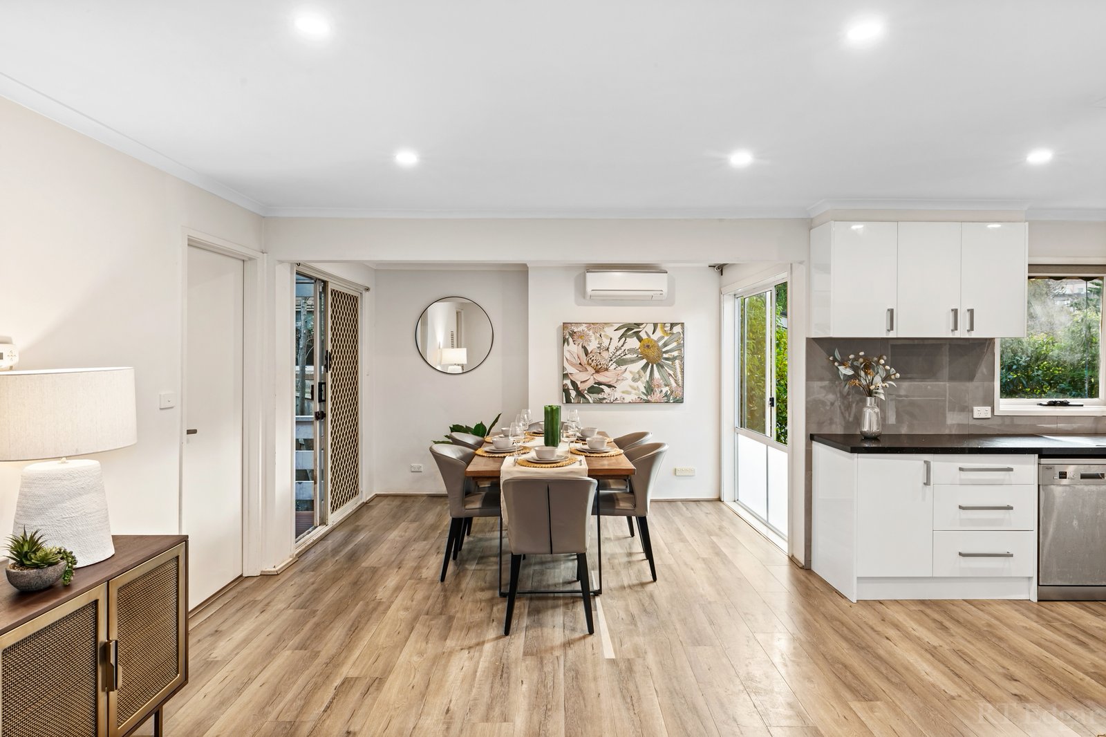 Real Estate and Property in 42 Long Valley Way, Doncaster East, VIC