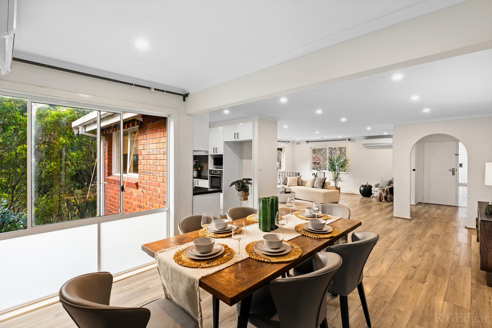 Real Estate and Property in 42 Long Valley Way, Doncaster East, VIC