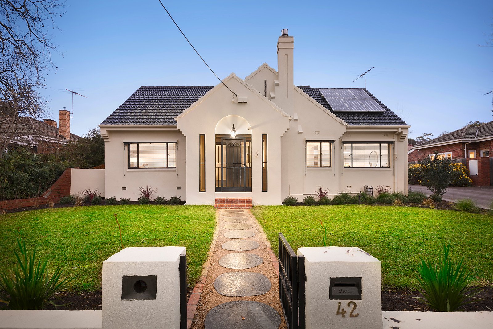 42 Magnolia Road, Ivanhoe VIC 3079