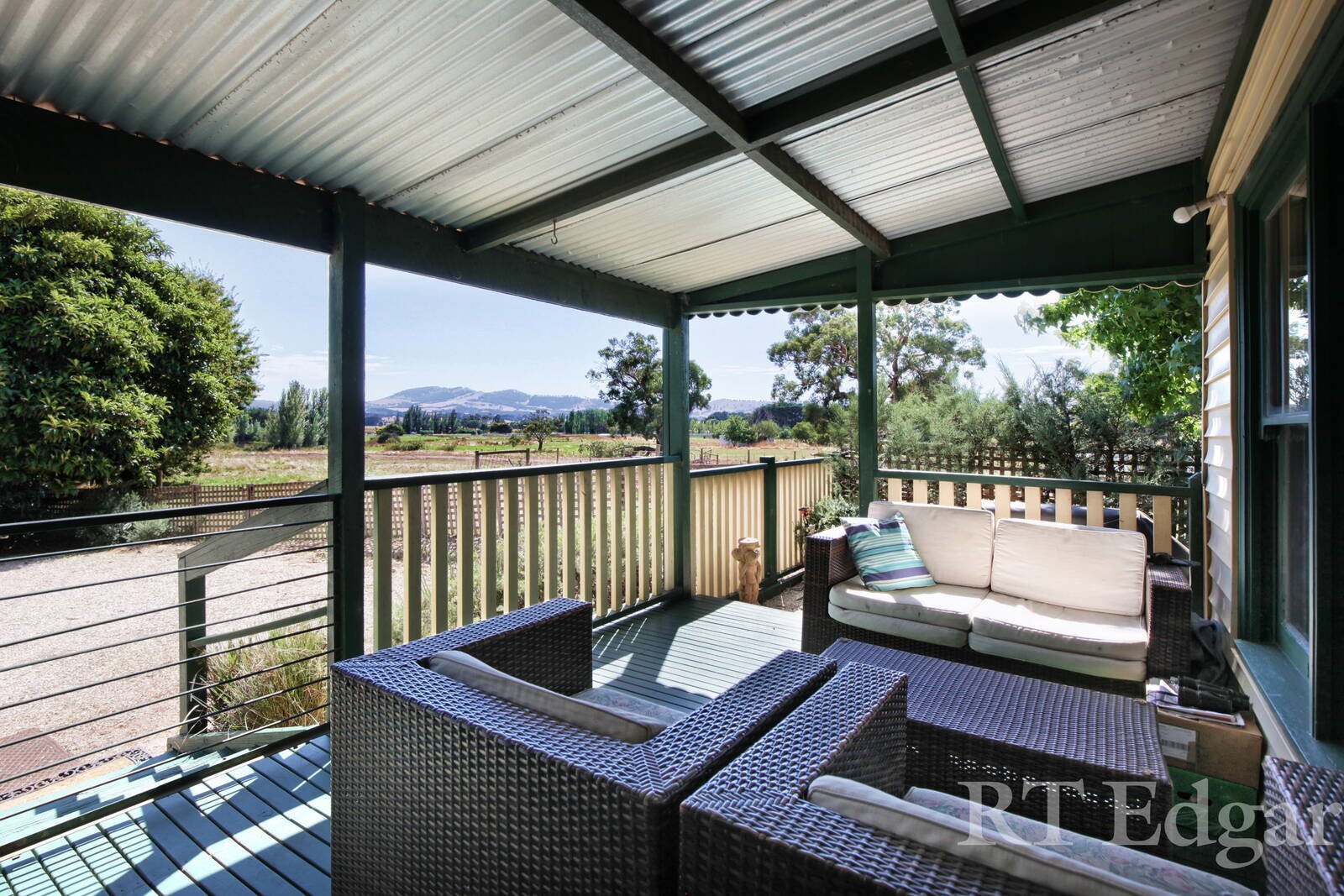 Real Estate and Property in 42 Main Road, Lancefield, VIC