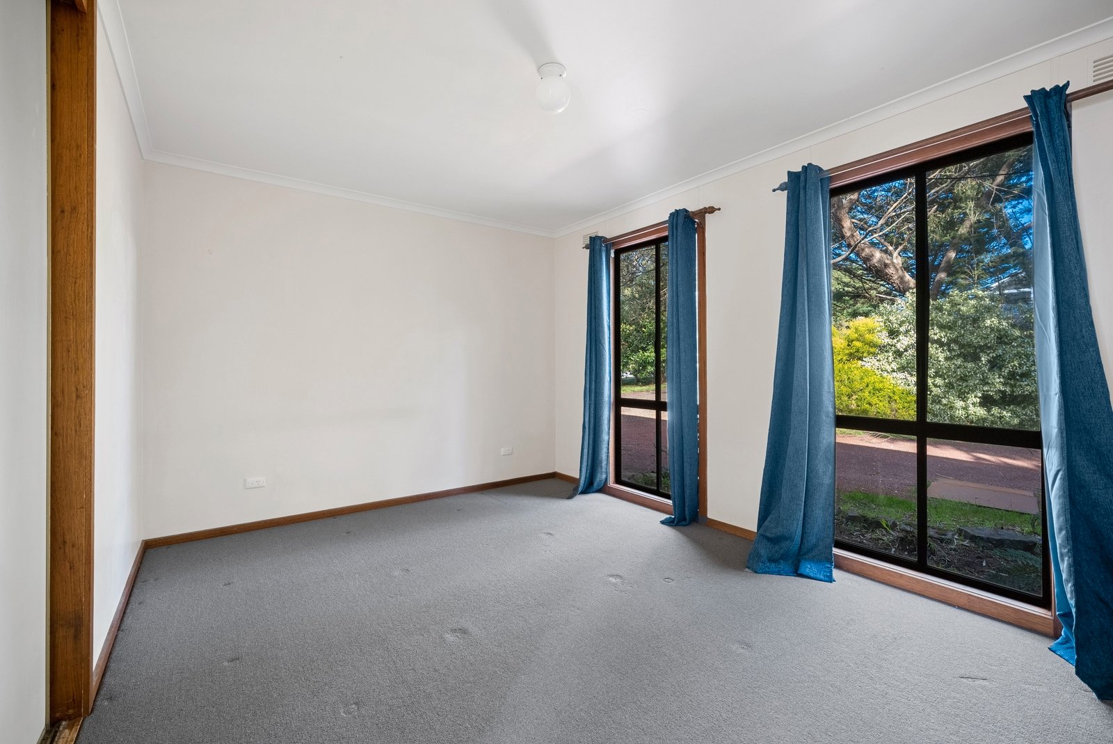 Real Estate and Property in 42 Margaret Street, Macedon, VIC