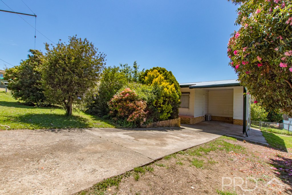 42 Mayday Road BATLOW 14