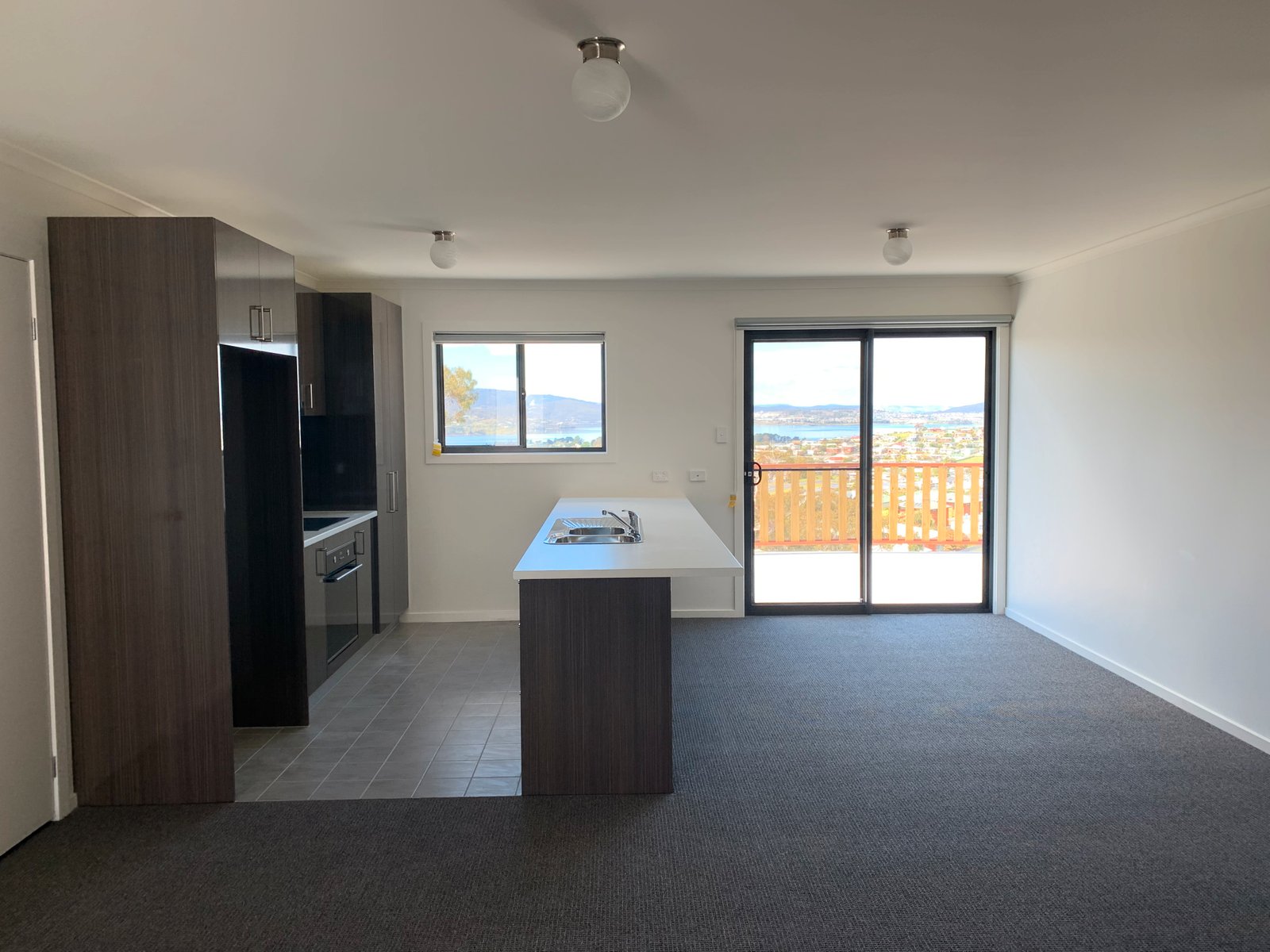 42 McGill Rise CLAREMONT 6