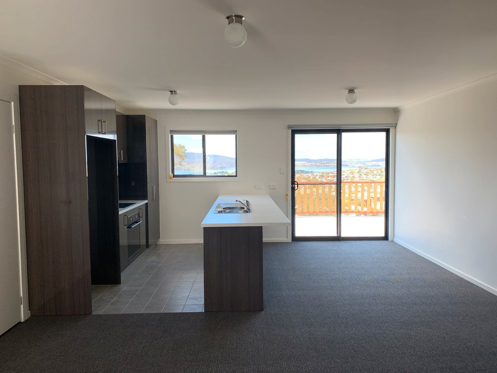 42 McGill Rise CLAREMONT 6