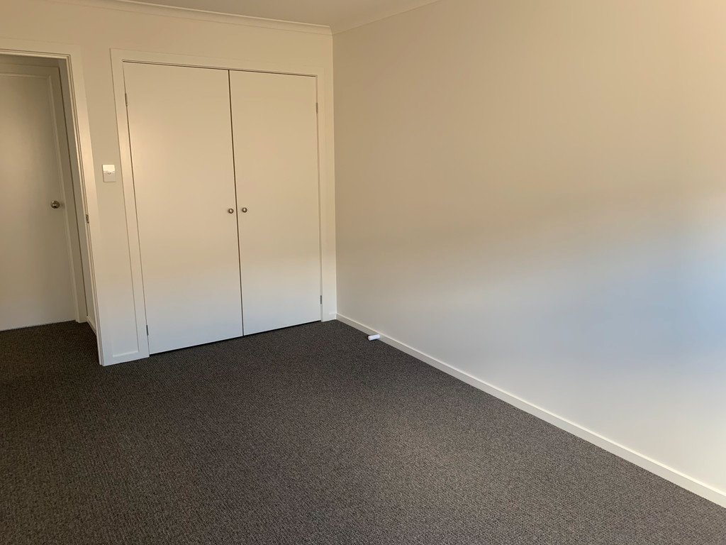 42 McGill Rise CLAREMONT 13