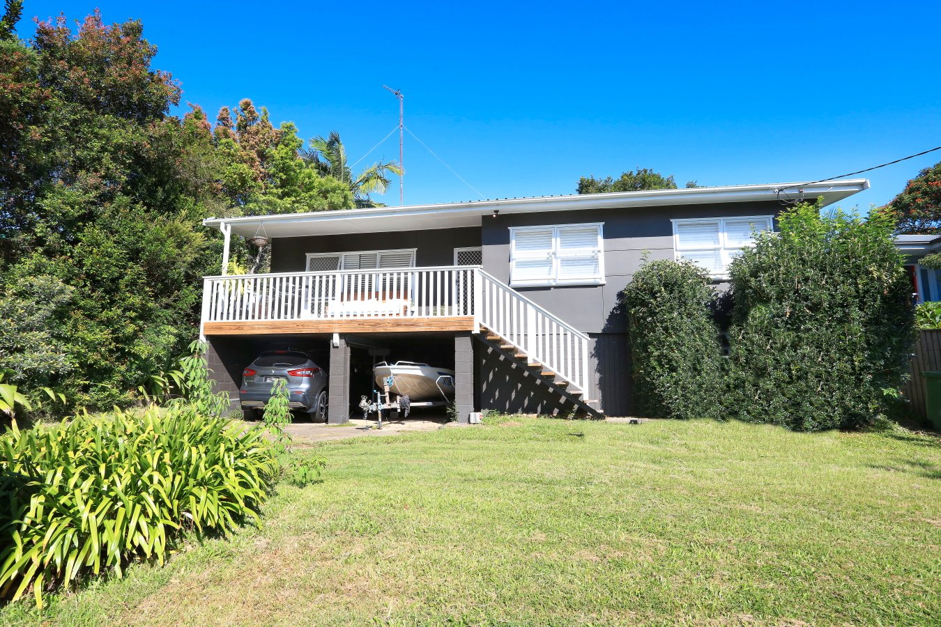 42 Melinda Street SOUTHPORT 2