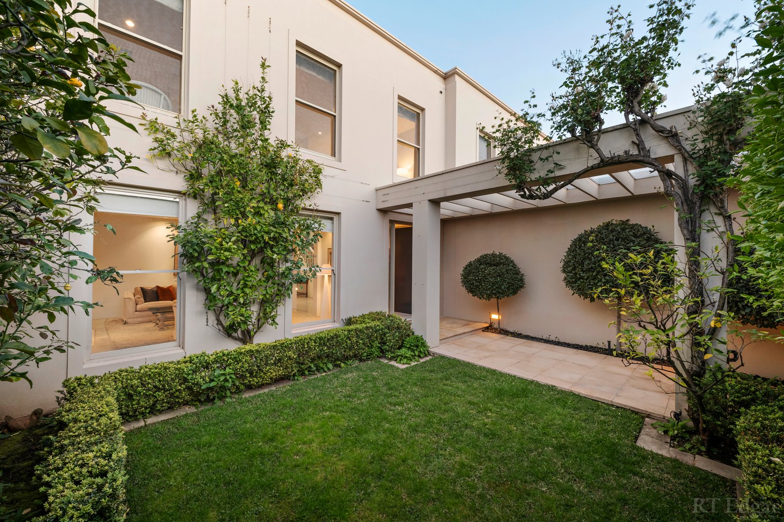 Real Estate and Property in 42 Mercer Road, Armadale, VIC