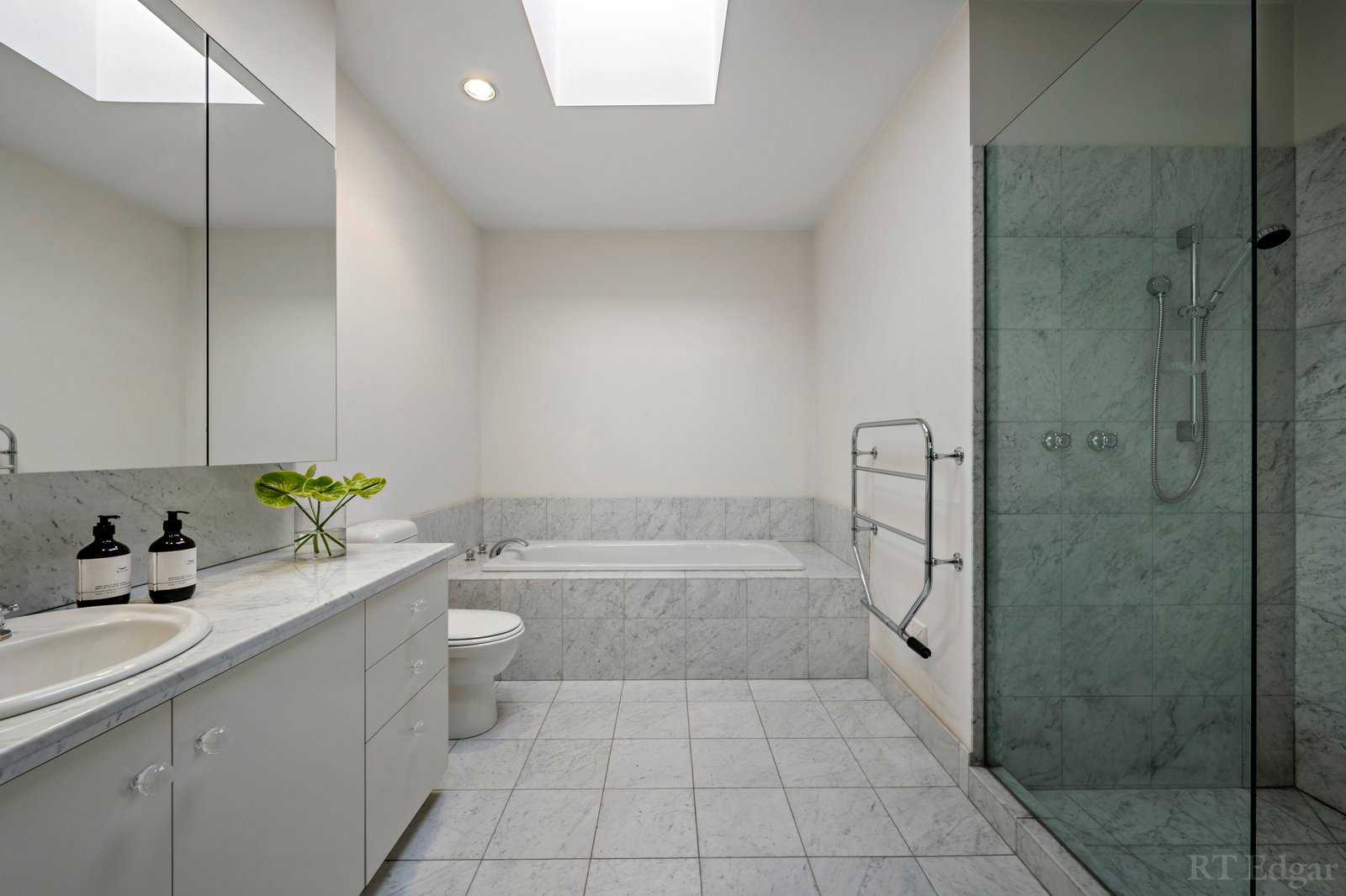 Real Estate and Property in 42 Mercer Road, Armadale, VIC