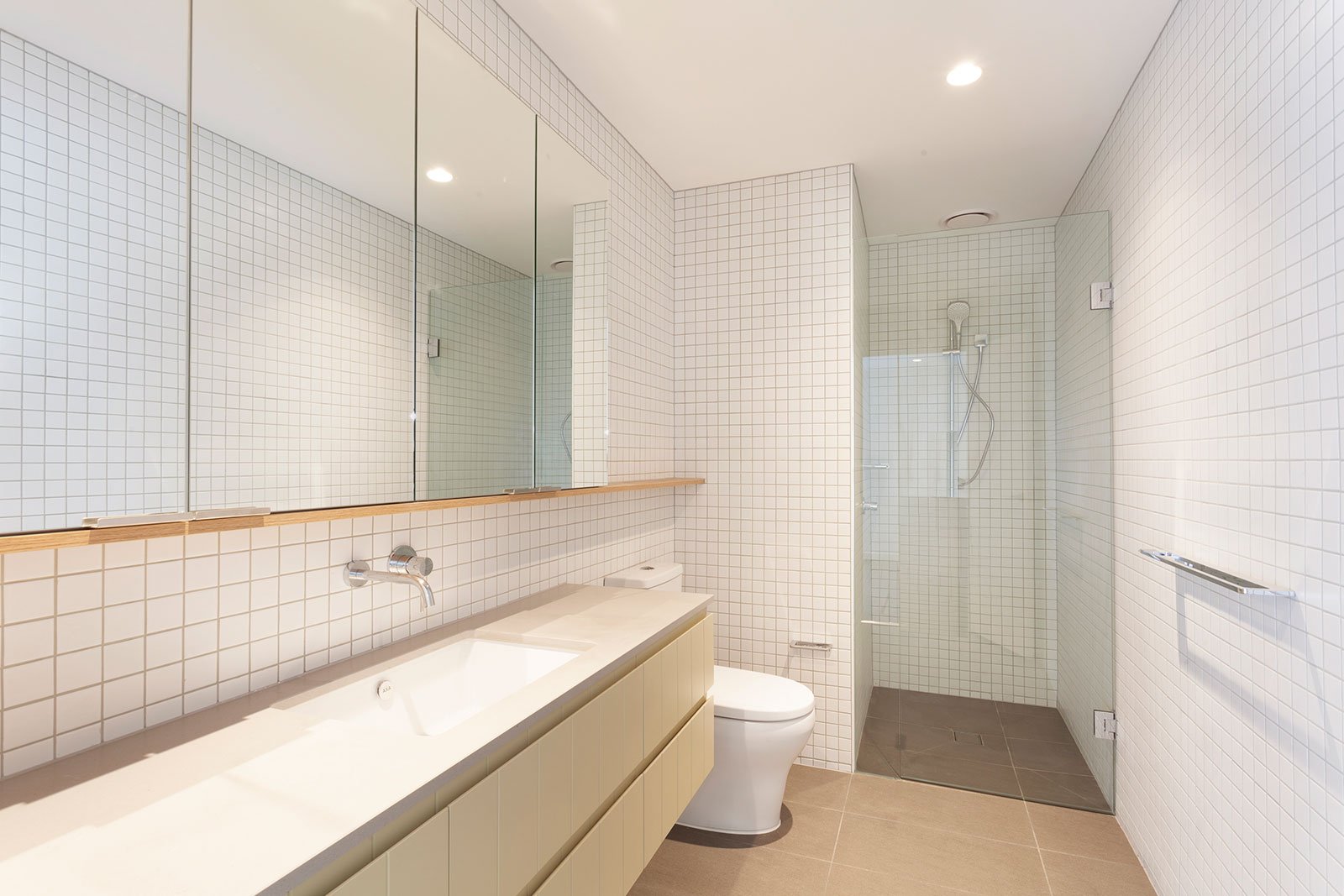 Real Estate and Property in 4/2 Meredith Street, Elwood, VIC