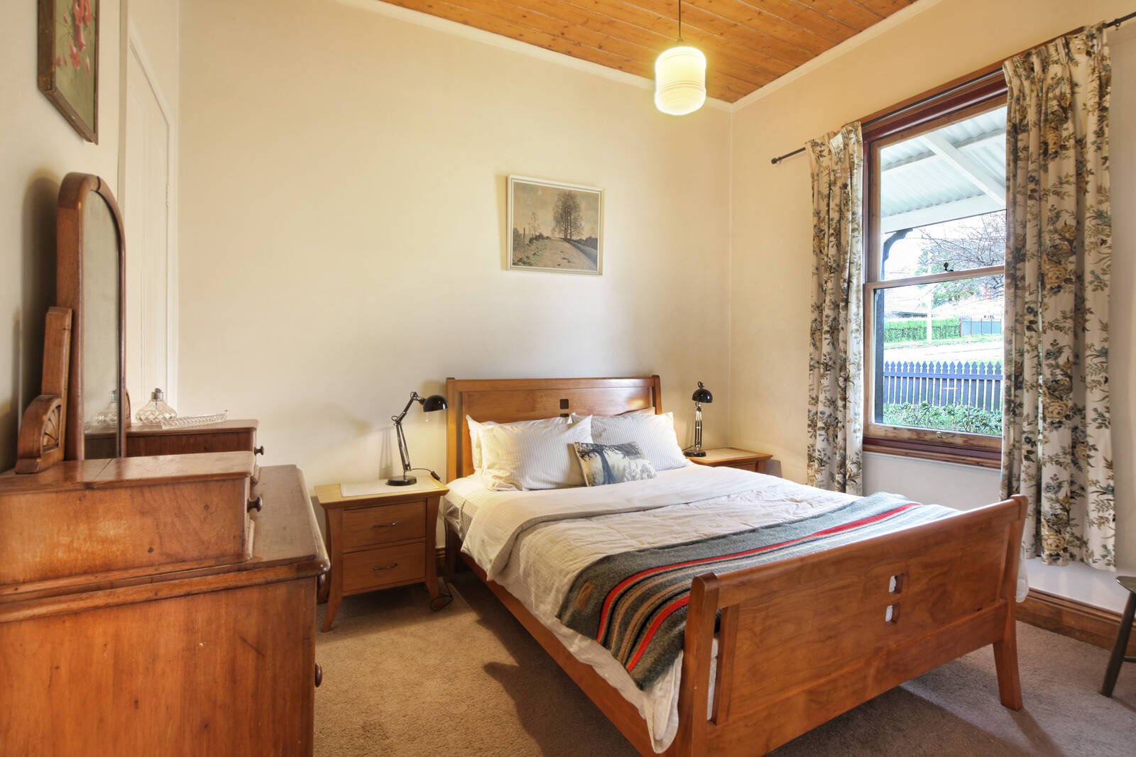 Real Estate and Property in 42 Mitchell Street, Kyneton, VIC