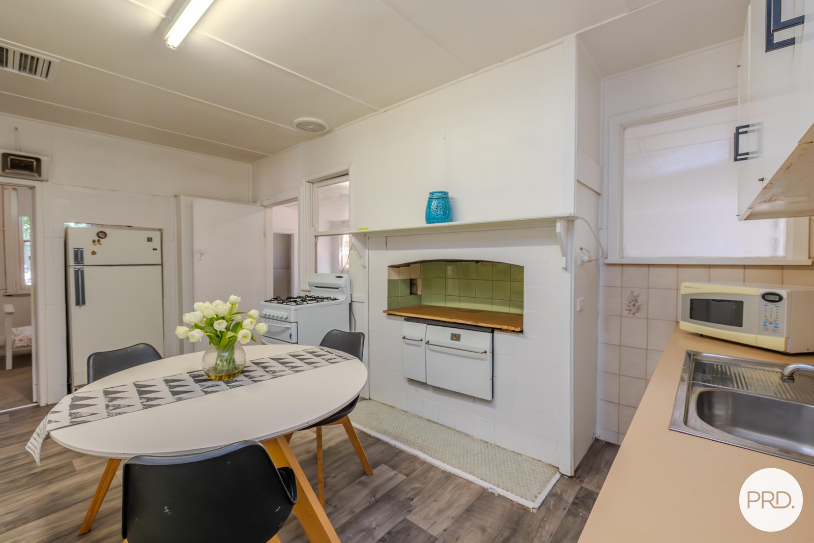 42 Monash Avenue UNDERBOOL 10