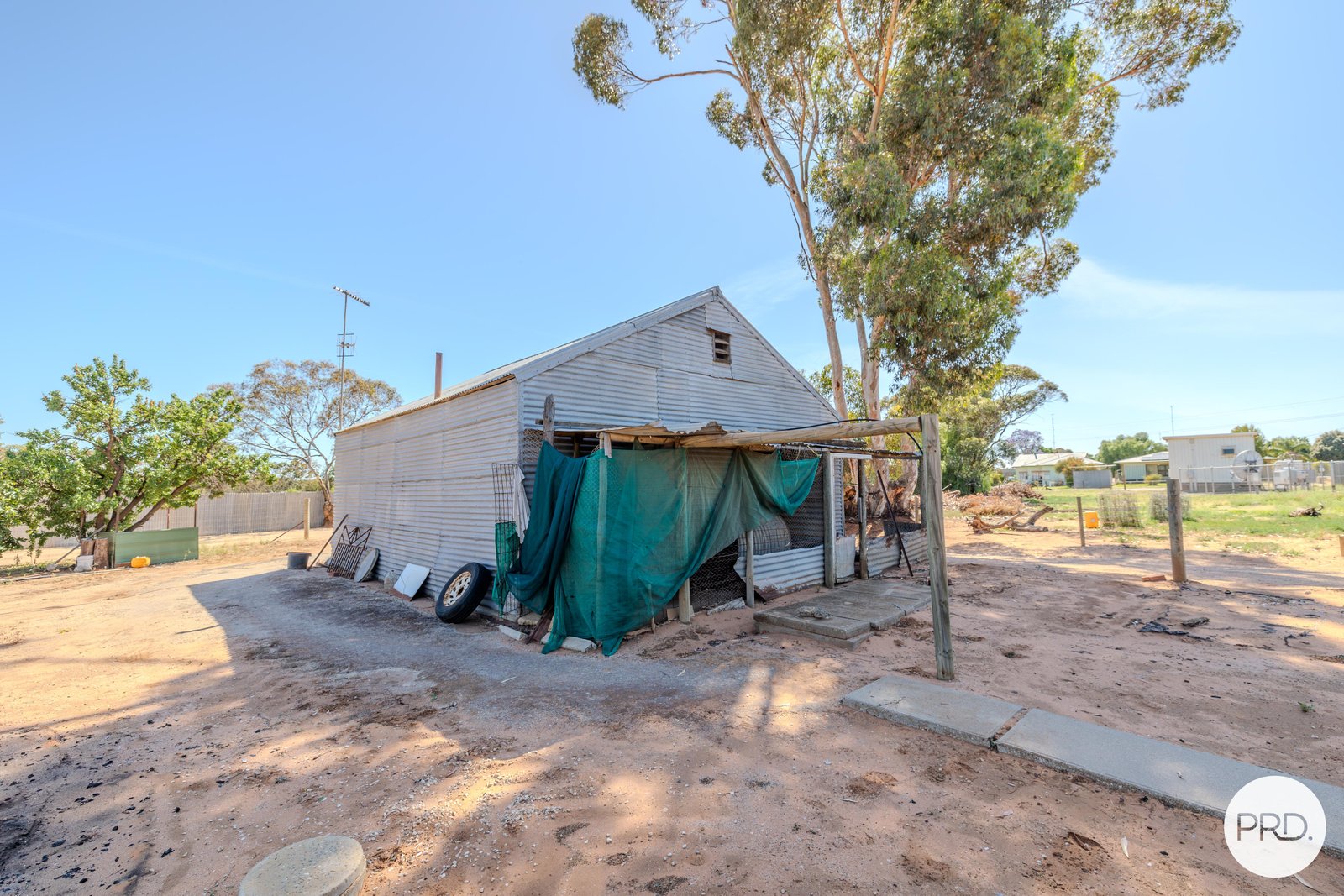 42 Monash Avenue UNDERBOOL 23