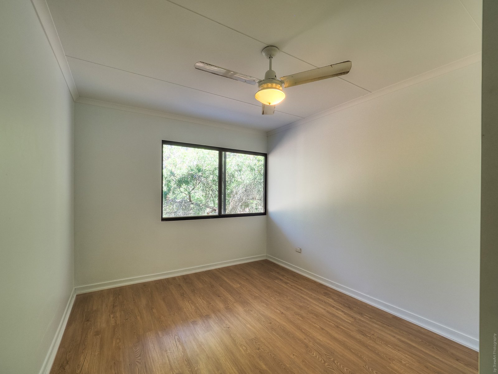 42 Mungomery Road TAKURA 18