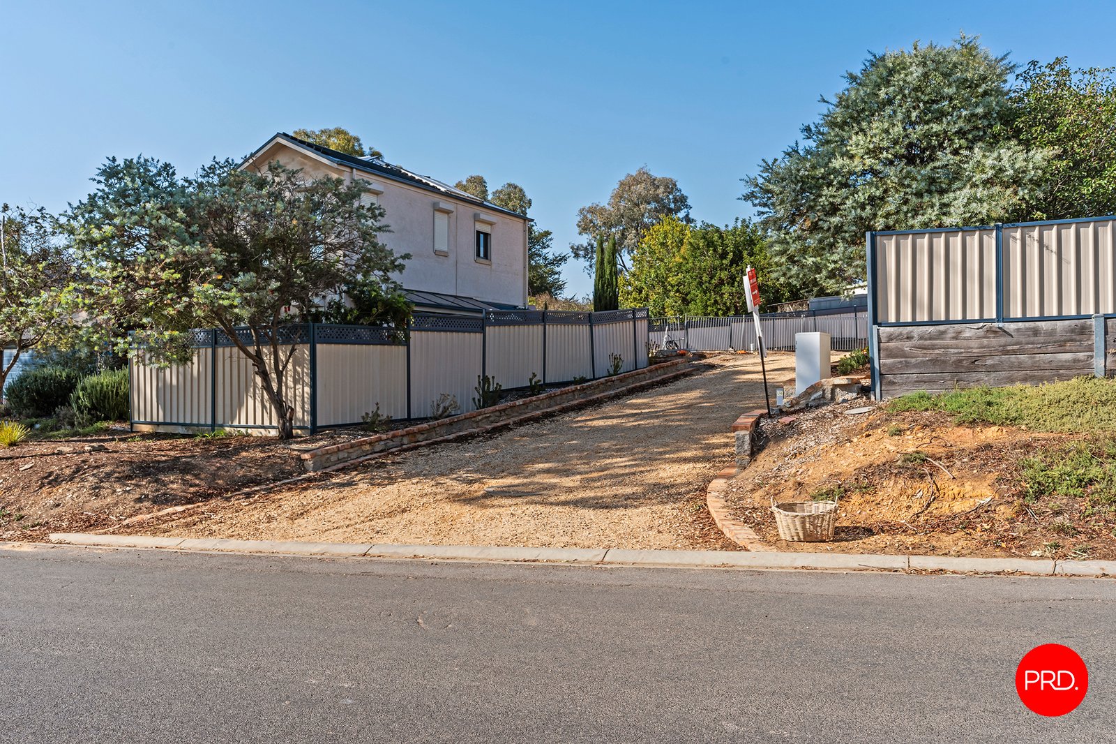 4/2 Murphy Street CASTLEMAINE 8