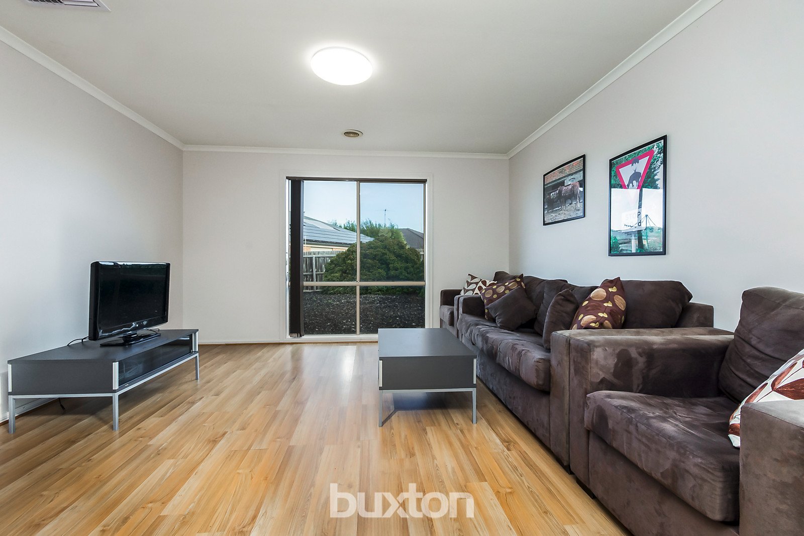Gallery: 42 Oakwood Crescent
