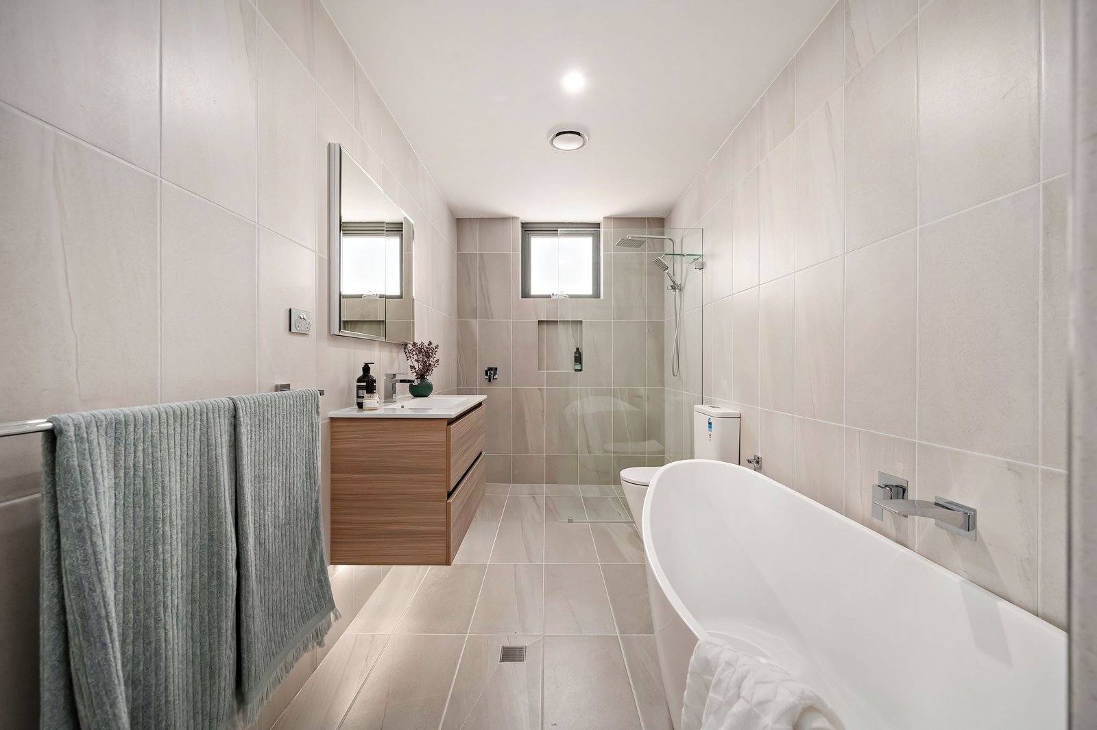 4/2 Ocean Parade BOAT HARBOUR 9