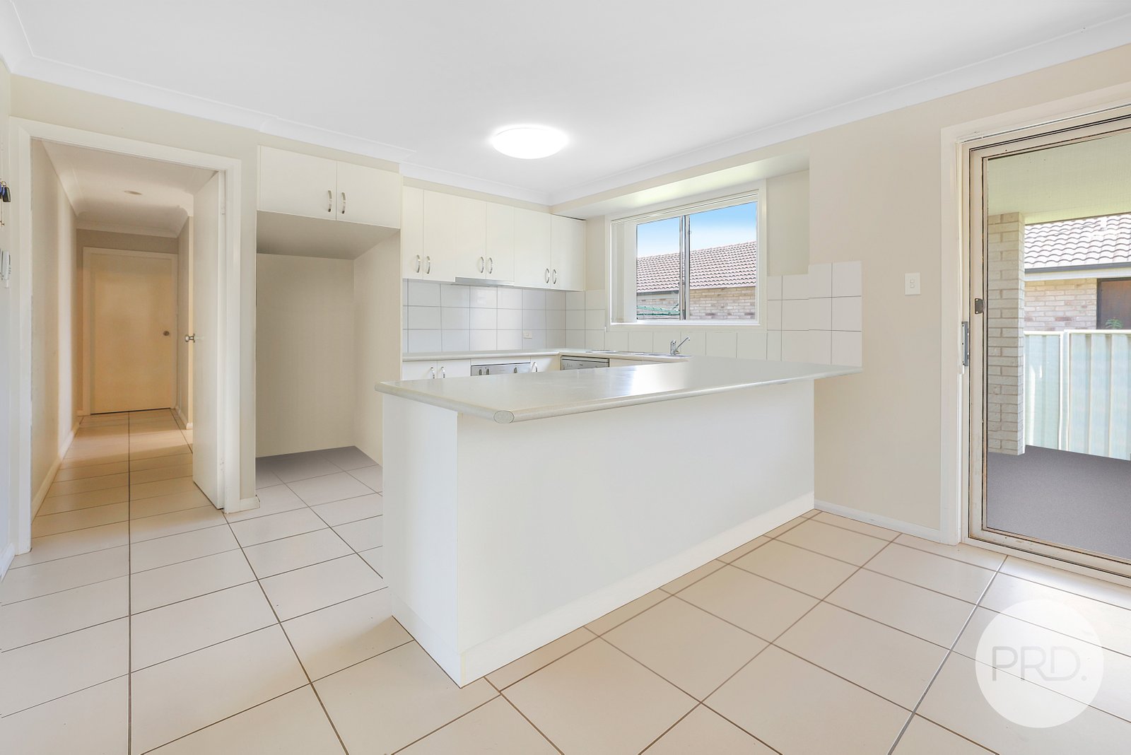 42 Orley Drive TAMWORTH 4