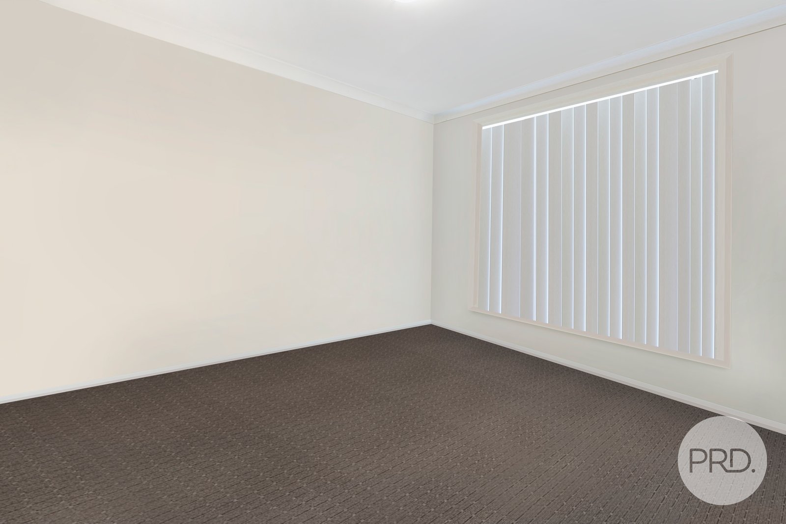 42 Orley Drive TAMWORTH 10