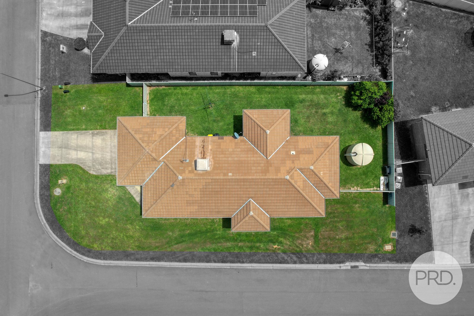 42 Orley Drive TAMWORTH 16