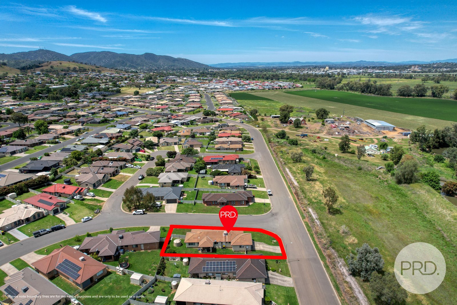 42 Orley Drive TAMWORTH 19