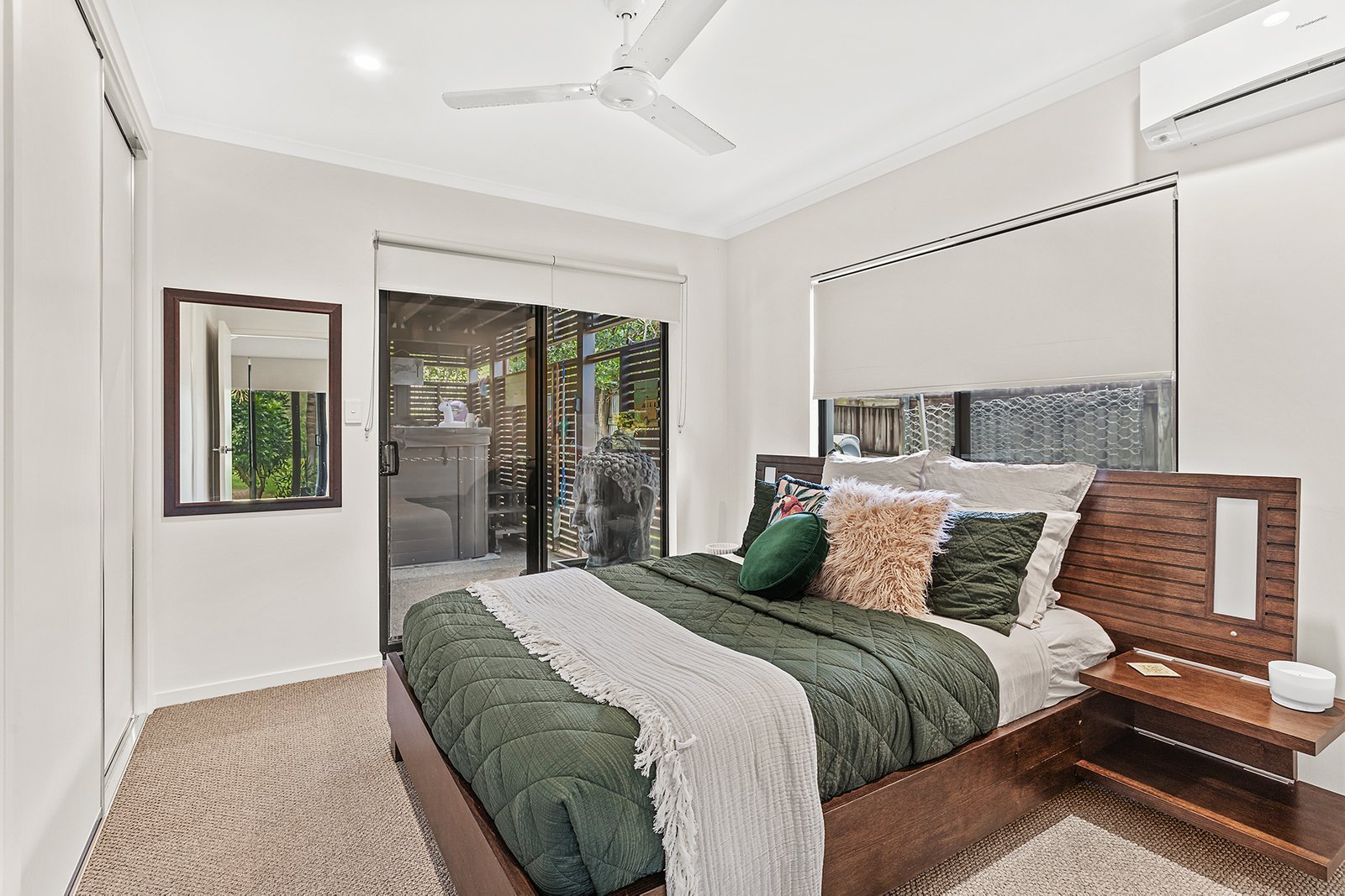 42 Parker Road CANNONVALE 14