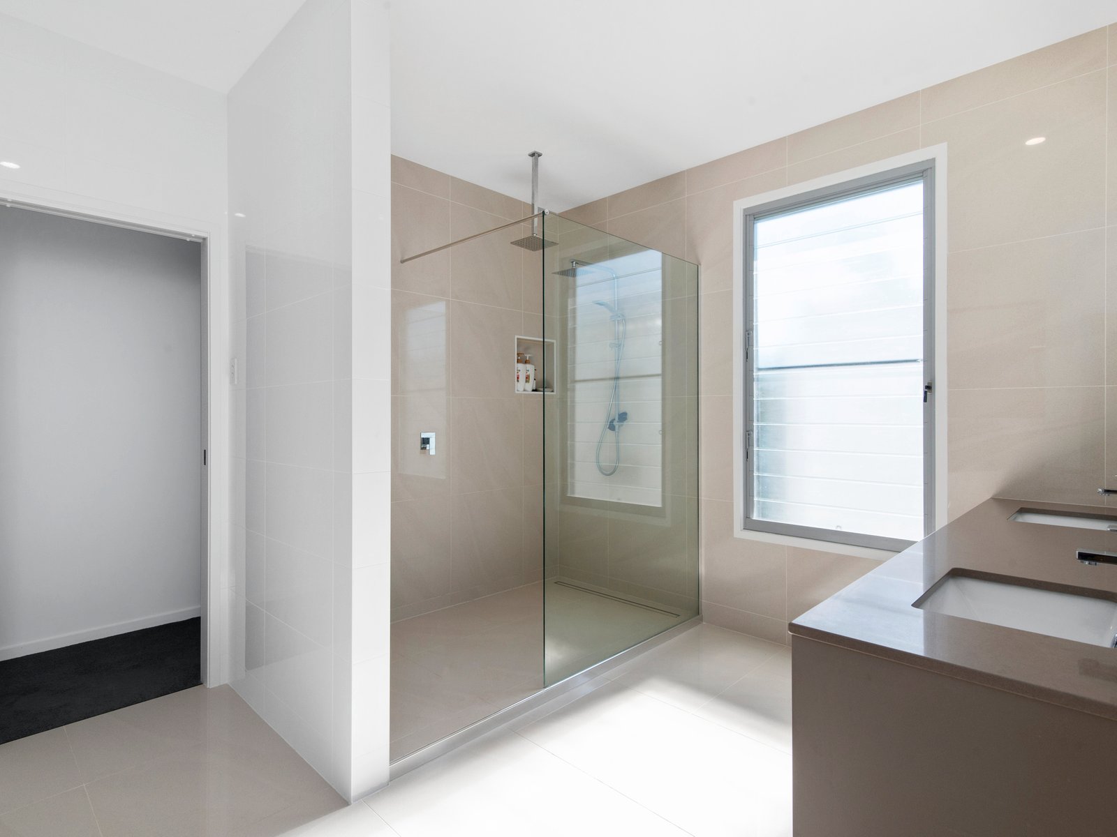 42 Parnki Parade PALM BEACH 16