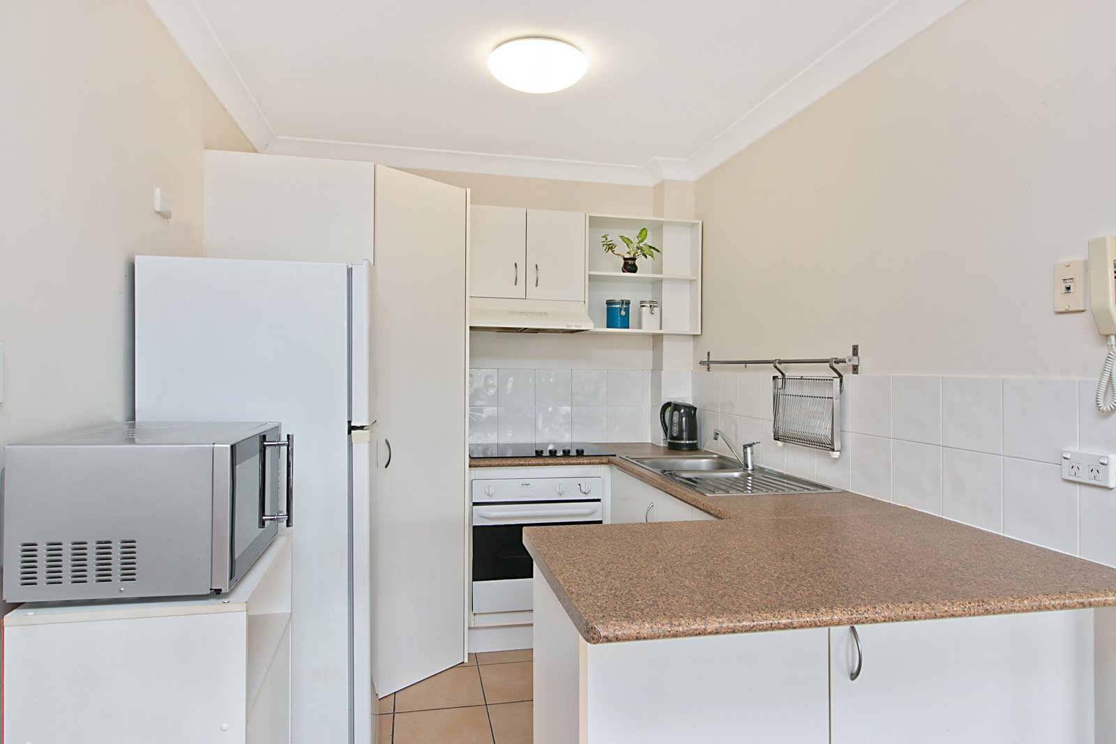 4/2 Parry Street TWEED HEADS SOUTH 3