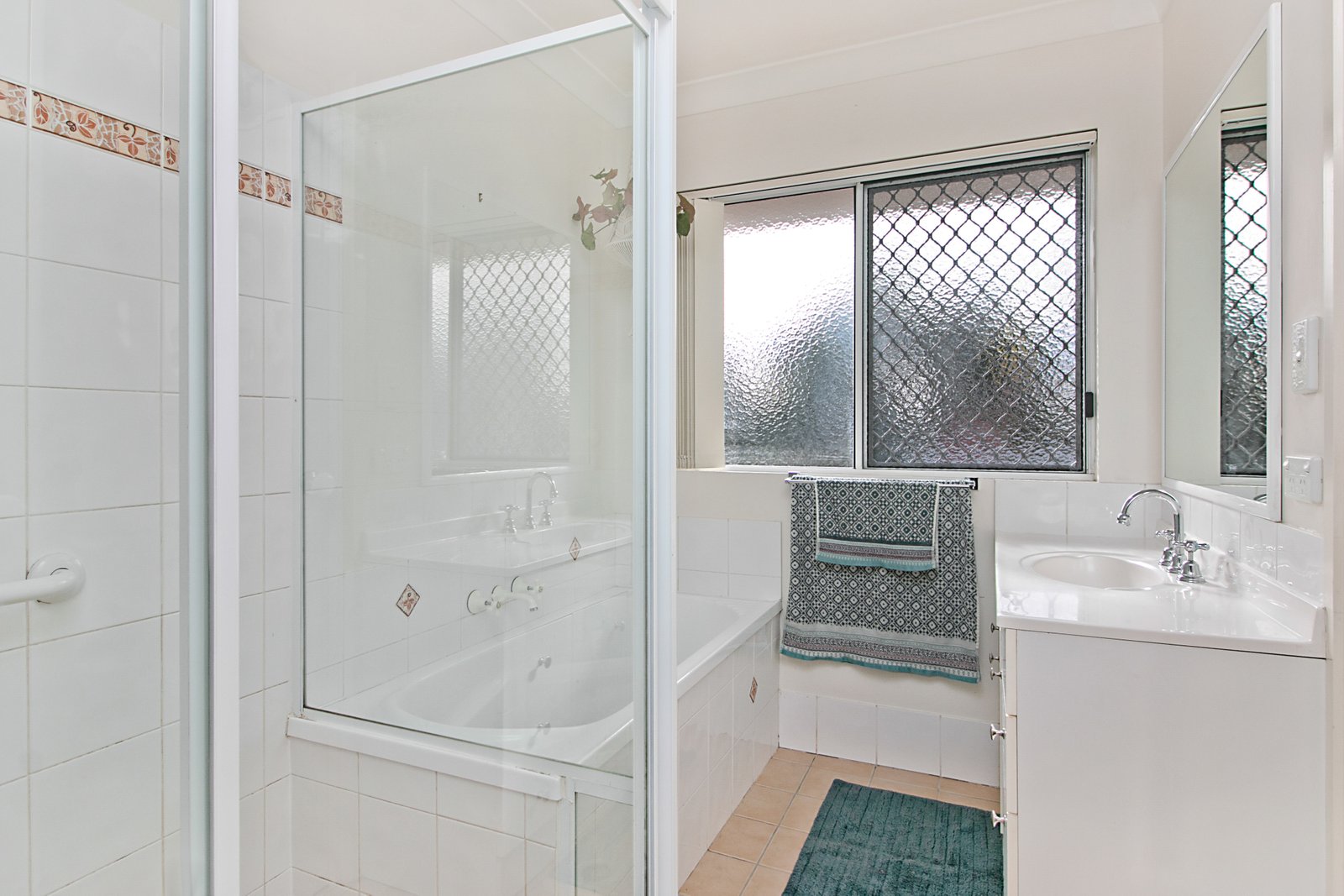 4/2 Parry Street TWEED HEADS SOUTH 8
