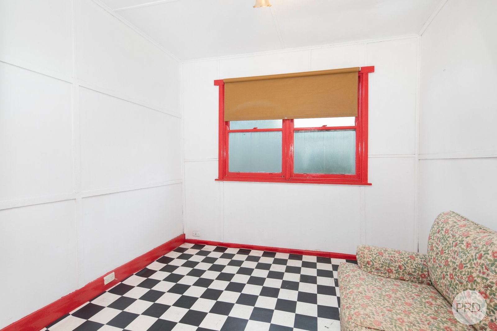 42 Peel Street South GOLDEN POINT 7