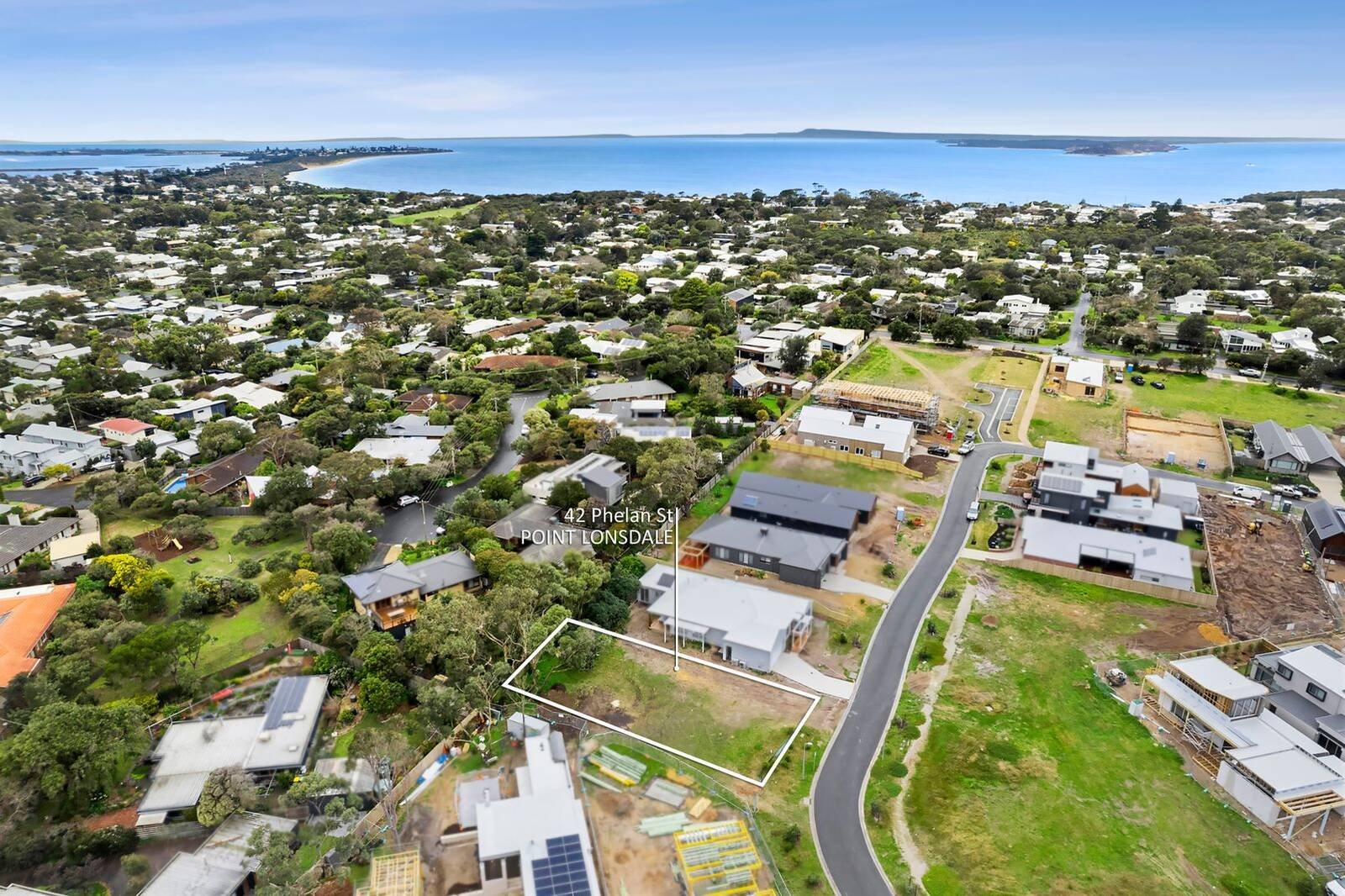 Real Estate and Property in 42 Phelan Street, Point Lonsdale, VIC