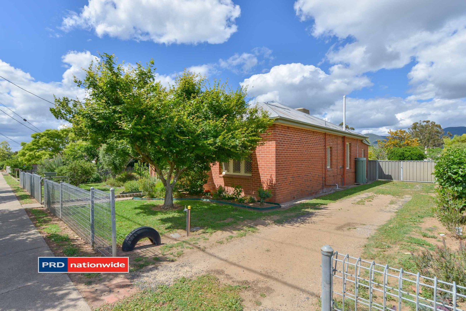 42 Phillip Street TAMWORTH 6