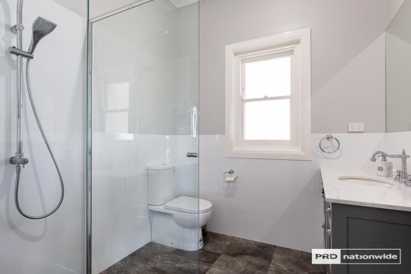 42 Phillip Street TAMWORTH 7