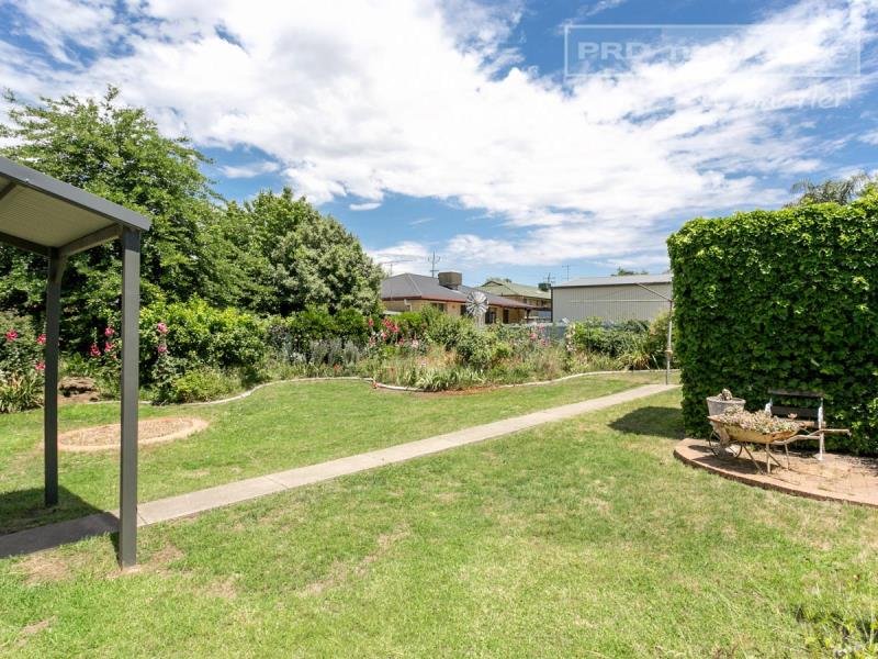 42 Plumpton Road KOORINGAL 8