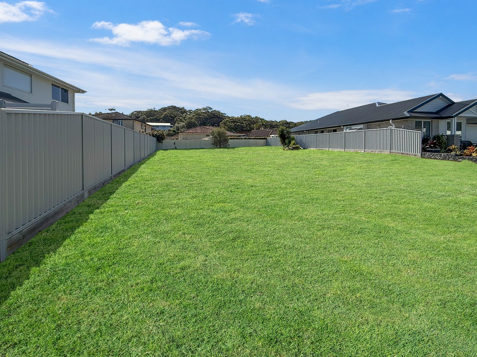  42 Prince of Wales Drive DUNBOGAN 10